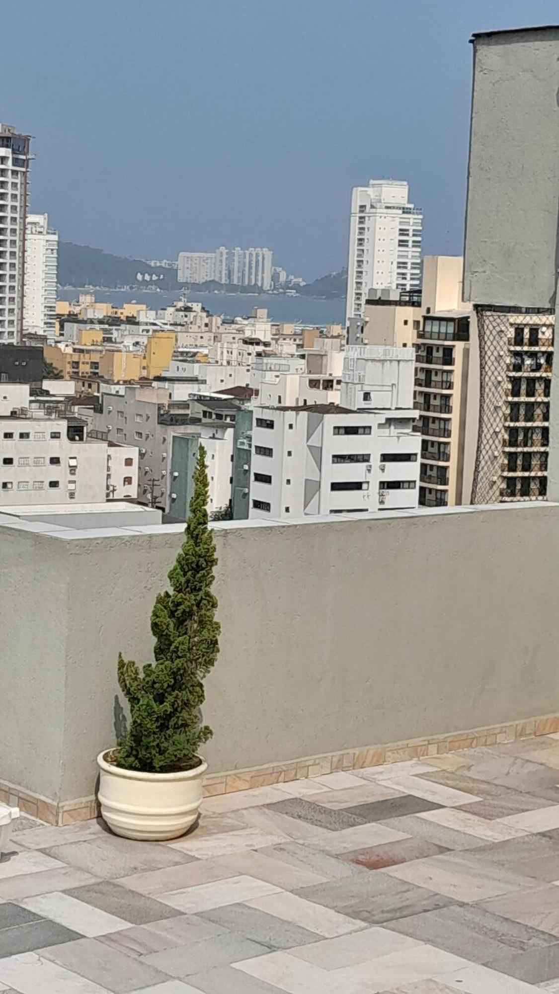 Edifício cm Piscina, Churrasqueira e 1 Vaga de Garagem Guarujá Exterior foto